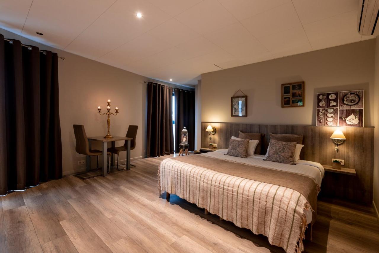 Hotel De La Tour Melen 외부 사진