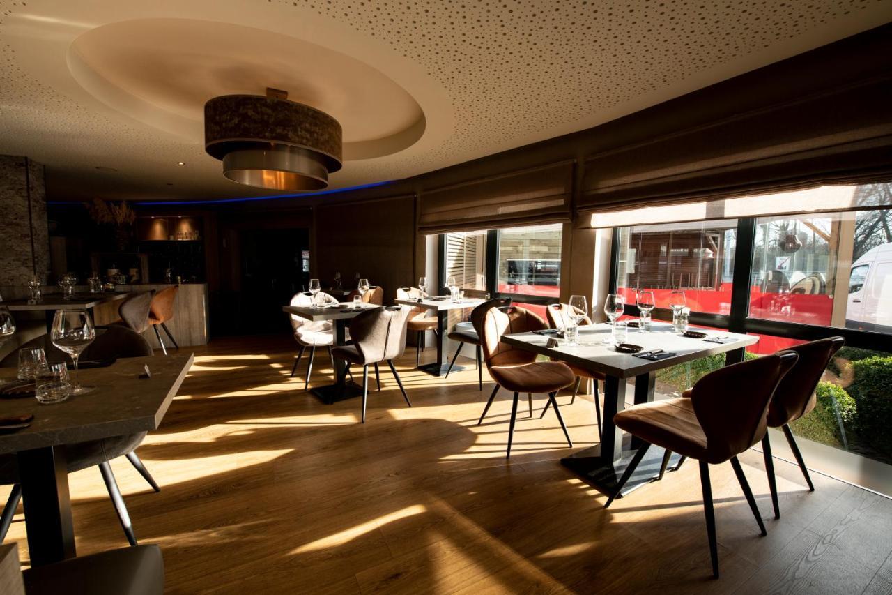 Hotel De La Tour Melen 외부 사진